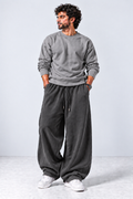 Oversized Sweatshirt & Baggy Trouser