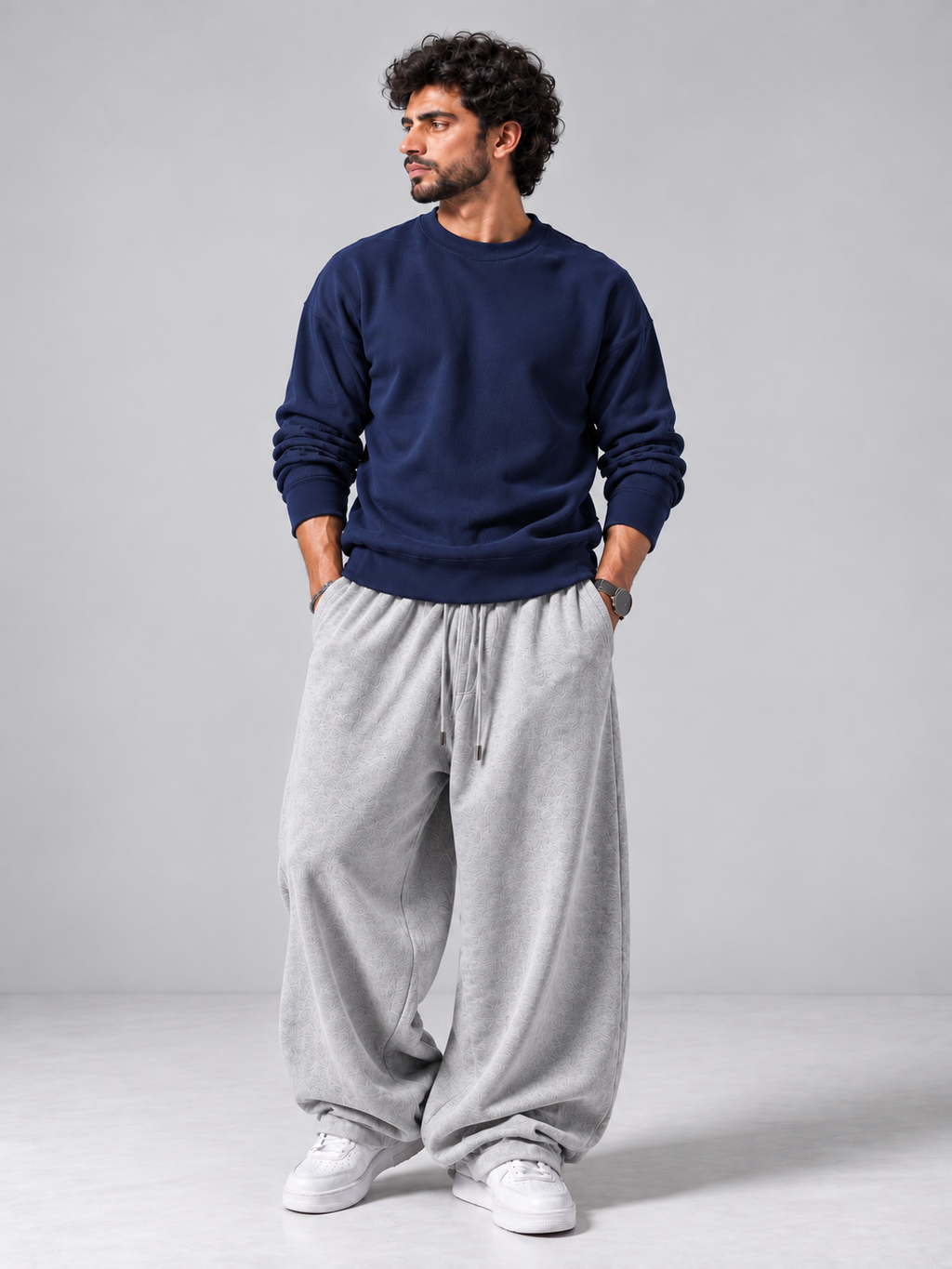 Oversized Sweatshirt & Baggy Trouser
