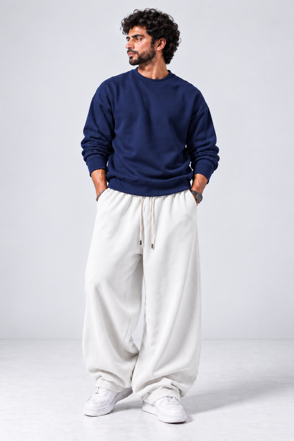 Oversized Sweatshirt & Baggy Trouser